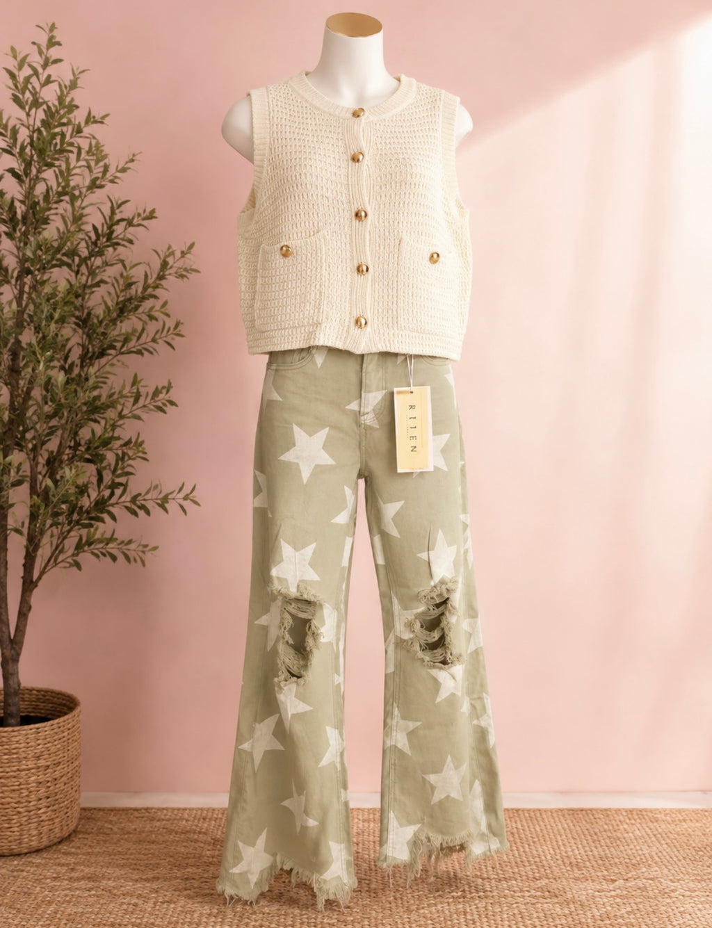 Written in the Stars Distressed Jeans